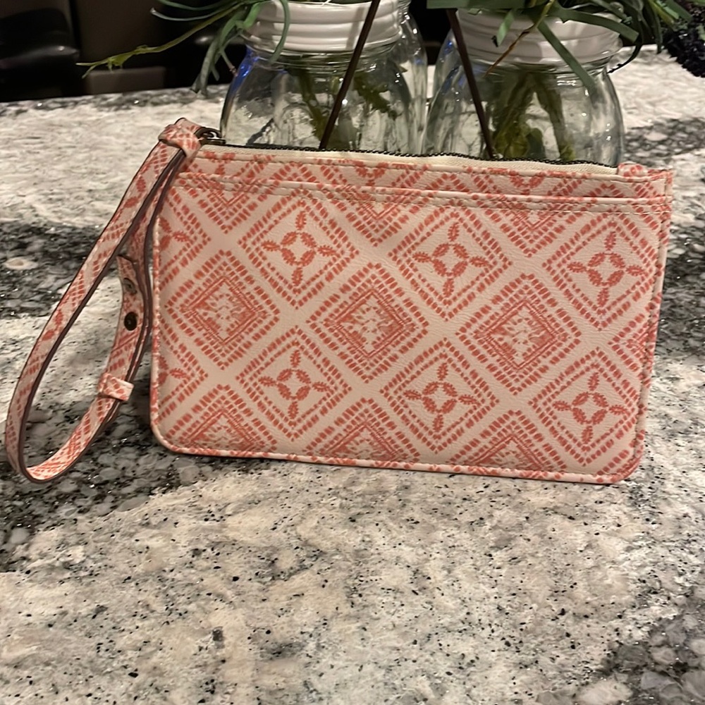 Safe keeper, Wristlet